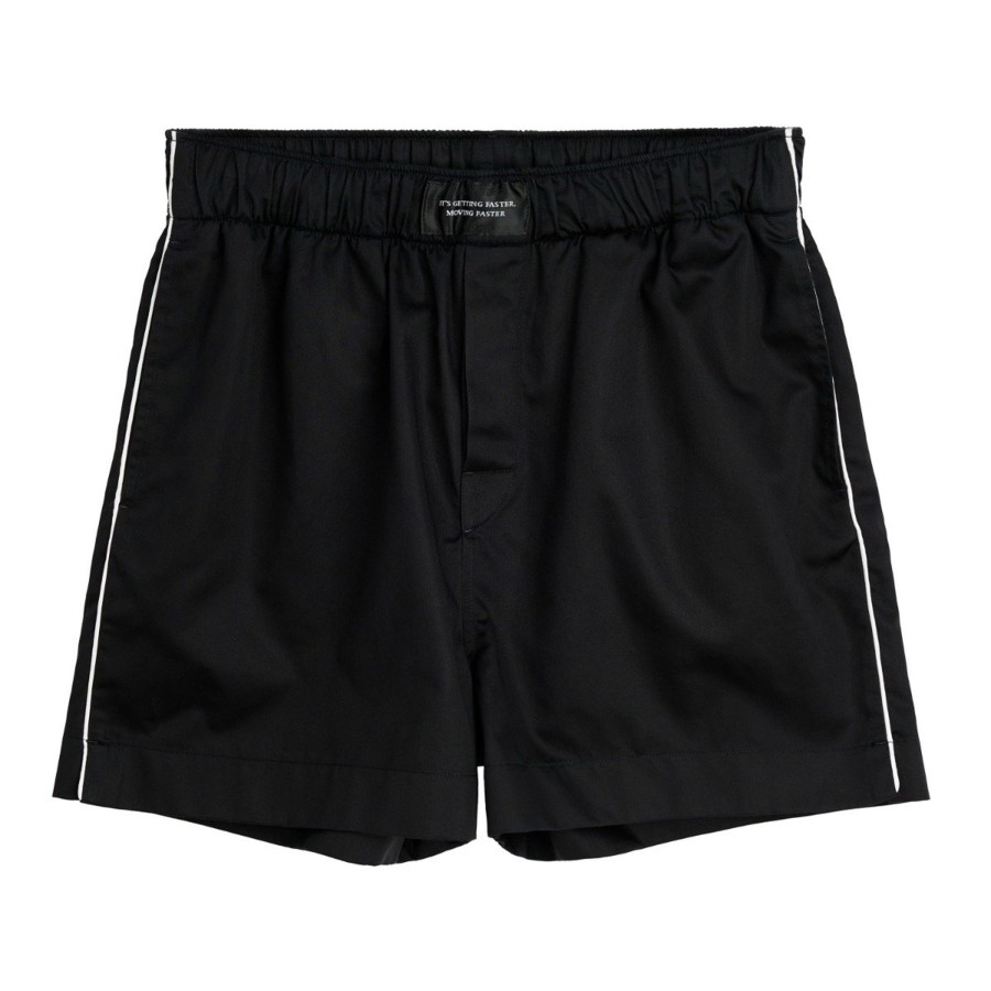 Dame Magniberg | Sweet Shorts