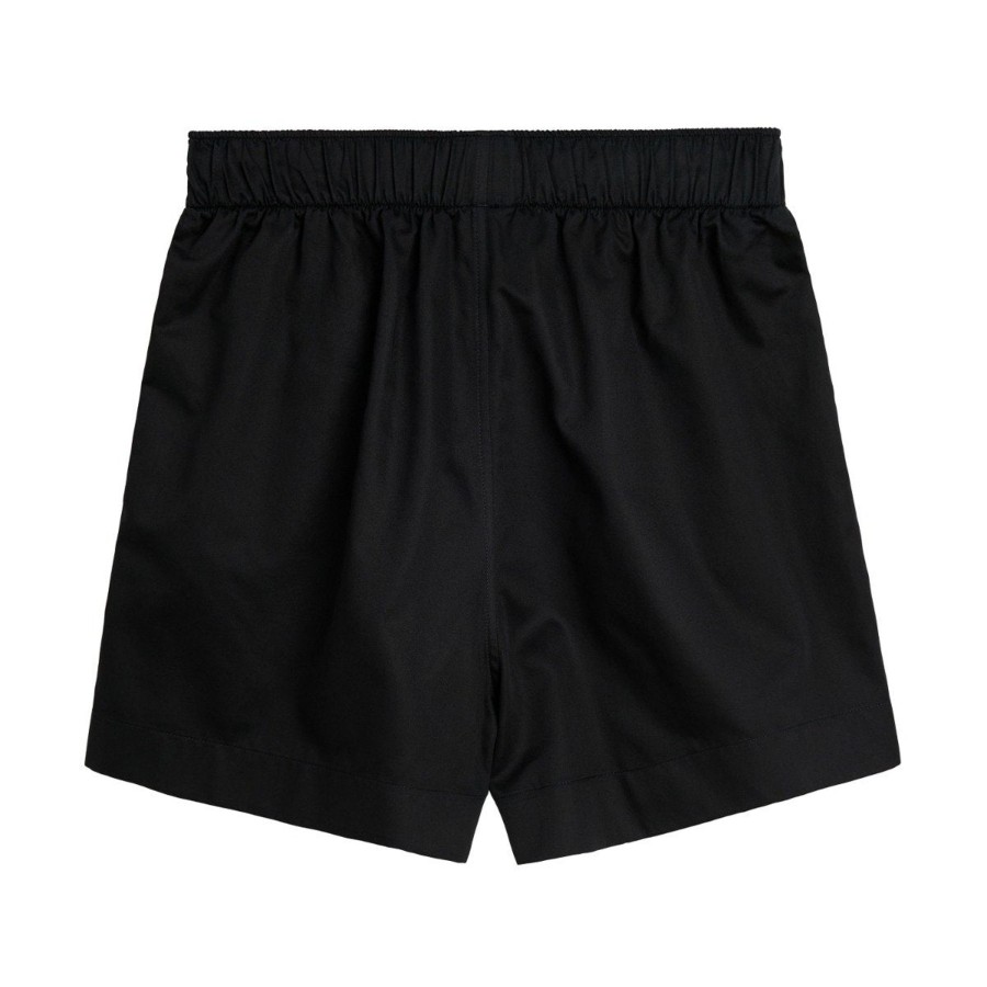 Dame Magniberg | Sweet Shorts